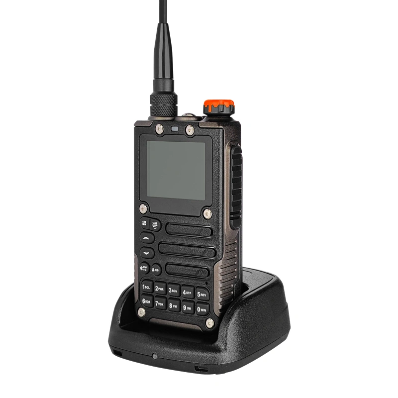 Luiton LT-9100 VHF/UHF Handheld 2-Way Radio - Image 4