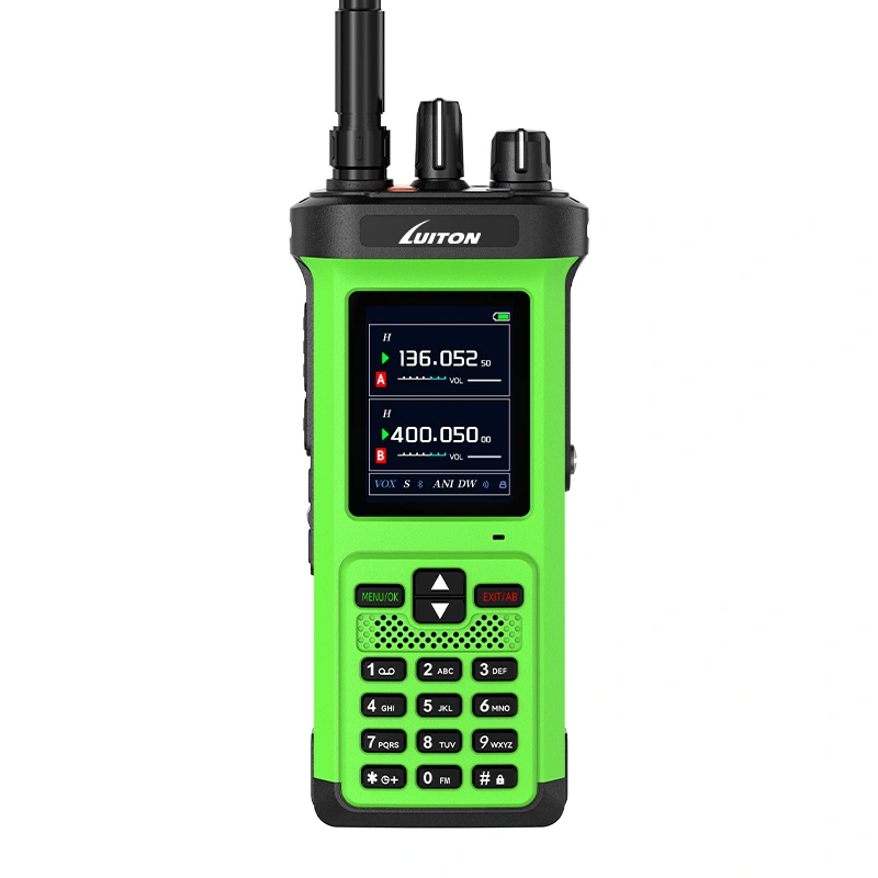 Luiton LT-9500-Bluetooth FM 20W Flashlight Handheld Walkie Talkie-Green
